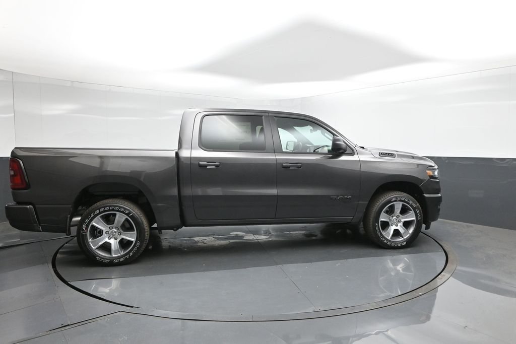 New 2026 Granite Crystal Metallic Clear-Coat Exterior Paint RAM Express image 11