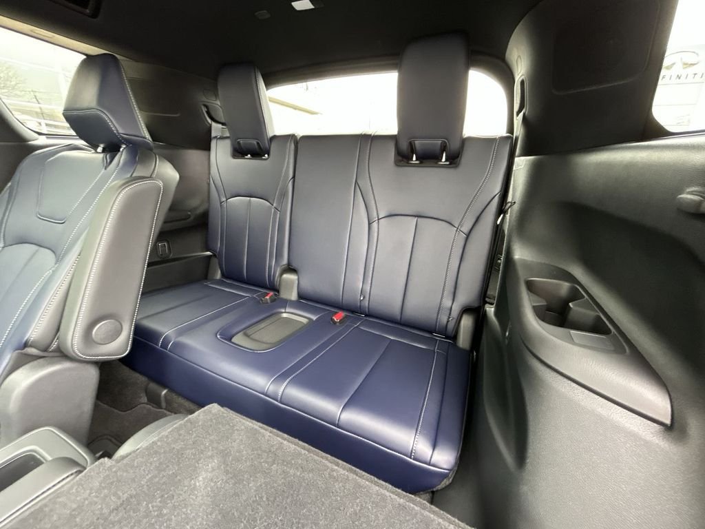 Certified Used 2026 Black INFINITI SPORT image 24