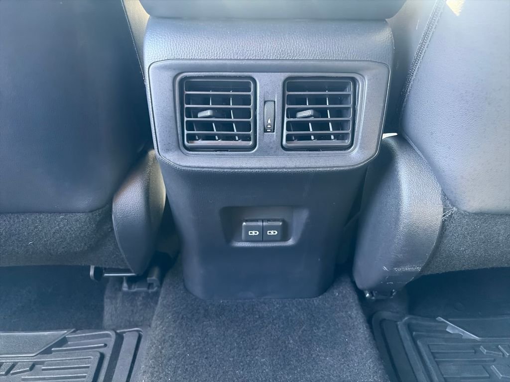 Used 2024 White Toyota Adventure image 36