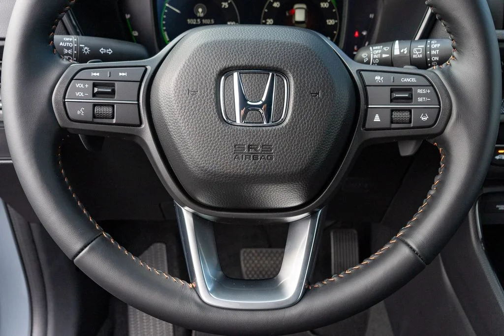 New 2026 Urban Gray Pearl Honda Sport-L image 25