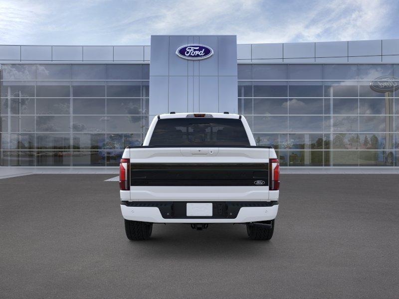 New 2026 Star White Metallic Tri-Coat Ford Platinum® image 18