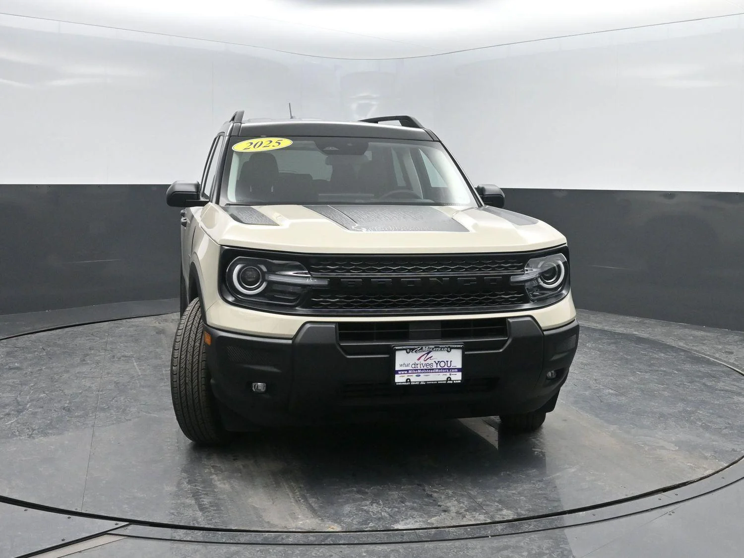New 2025 Desert Sand Ford Big Bend® image 40
