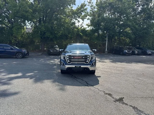 Used 2019 Blue GMC SLT image 2