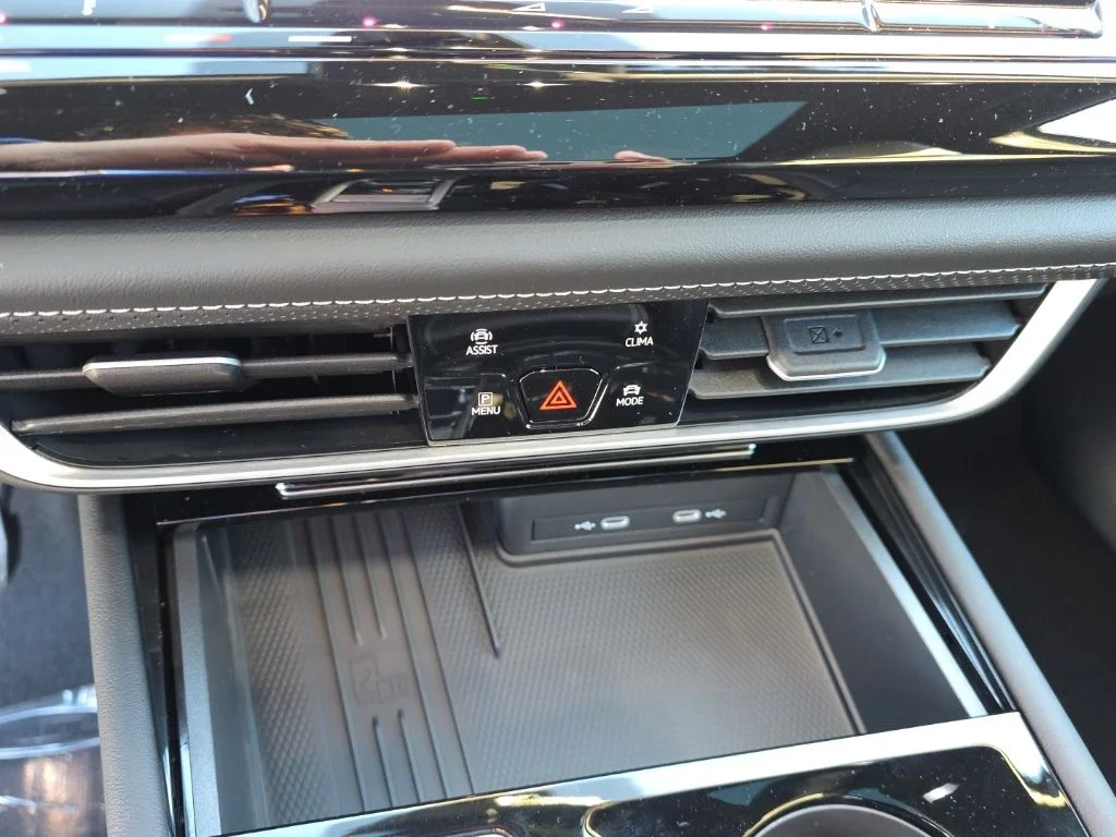 2026 Volkswagen Atlas Cross Sport SE w/Tech - Photo 23