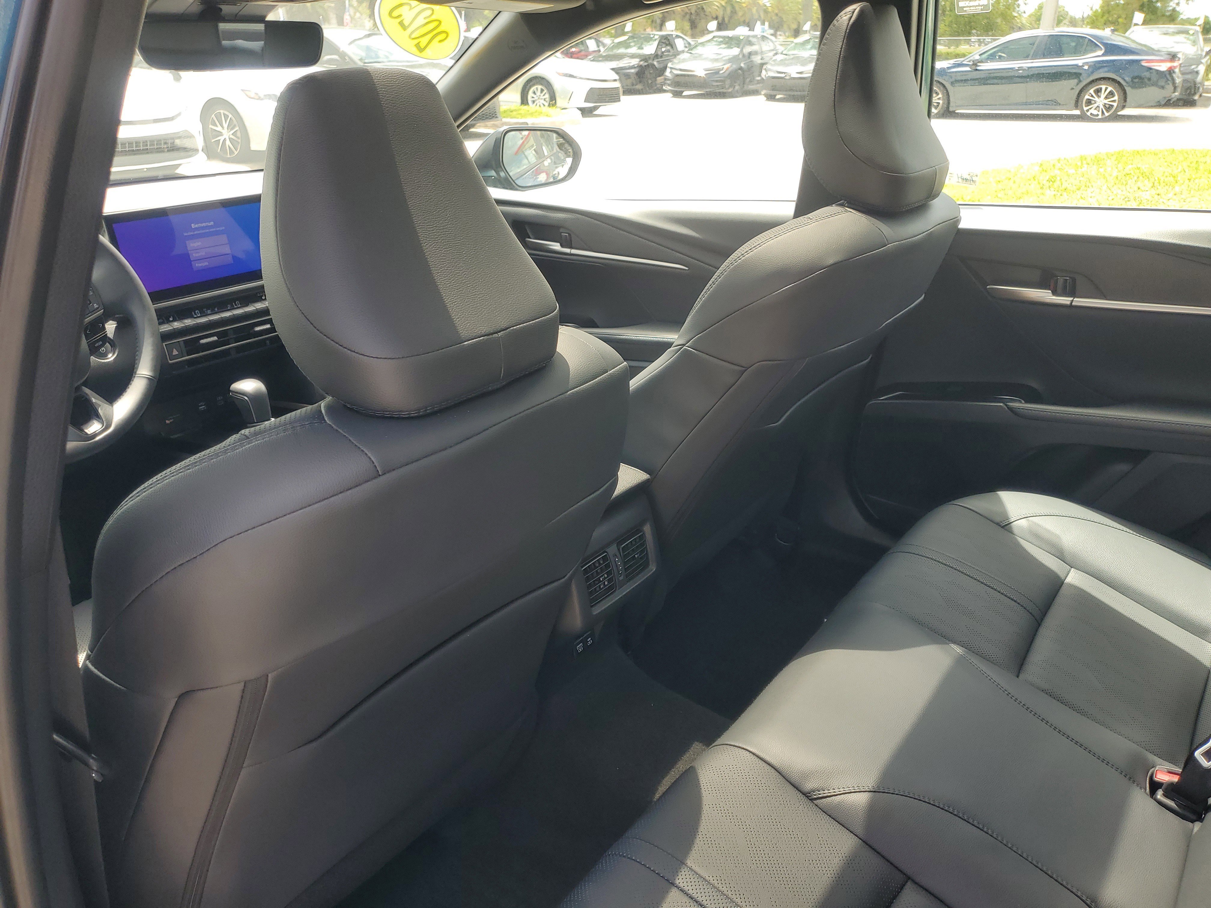 Certified Used 2025 Ocean Toyota XSE image 12