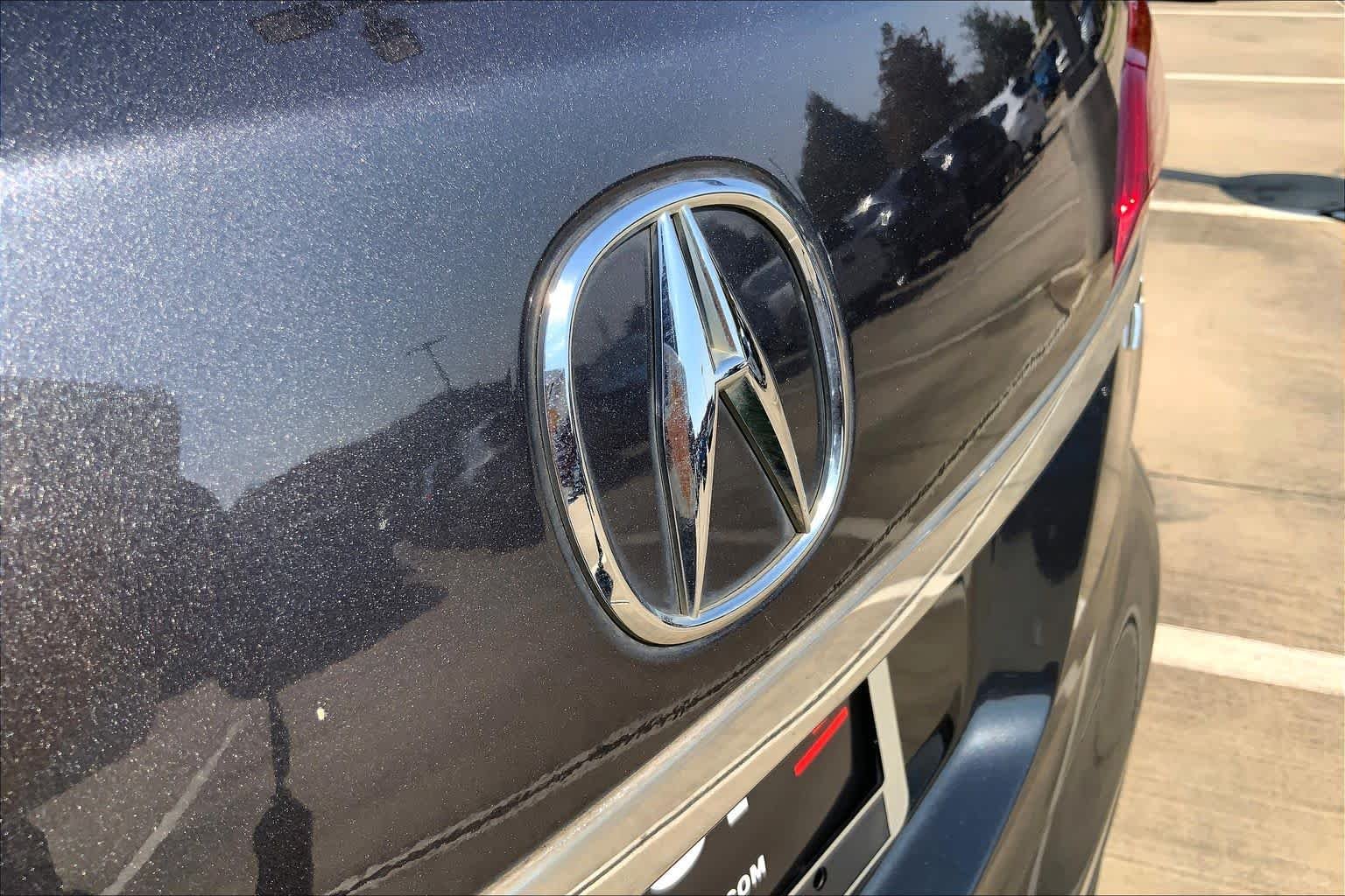 Used 2015 Graphite Luster Metallic Acura  image 31