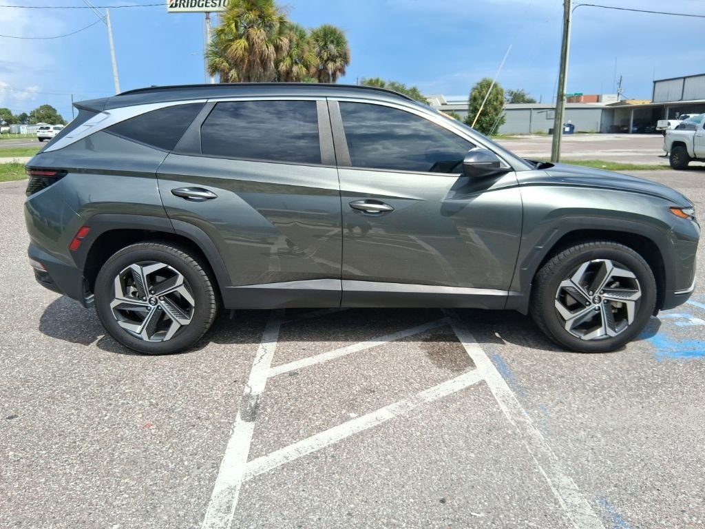 Used 2023 Gray Hyundai SEL image 2