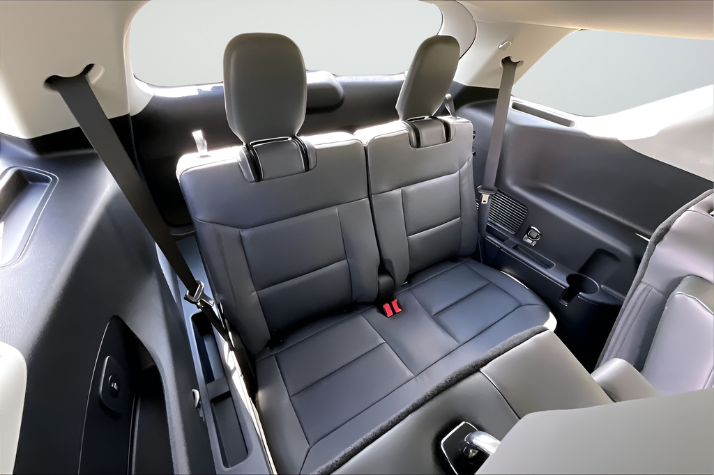New 2026 Carbonized Gray Metallic Ford Active image 20