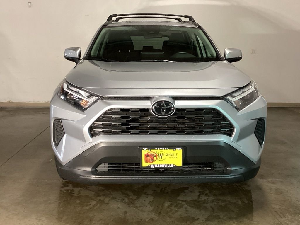 Used 2025 Silver Toyota XLE image 21