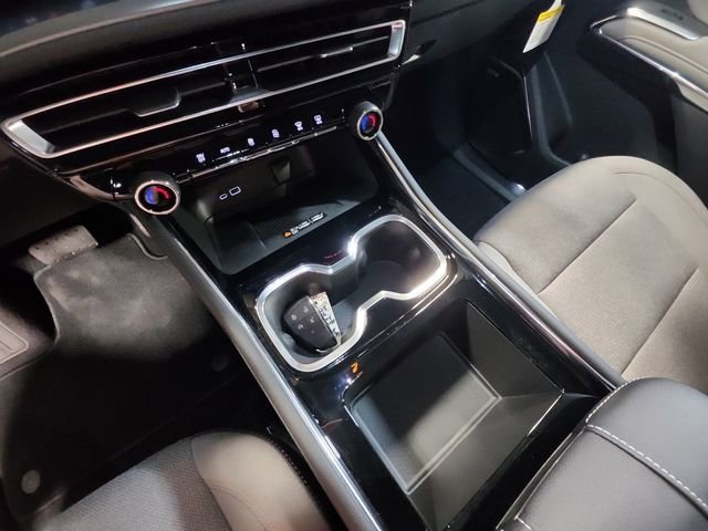 2026 Chevrolet Traverse LT - Photo 11