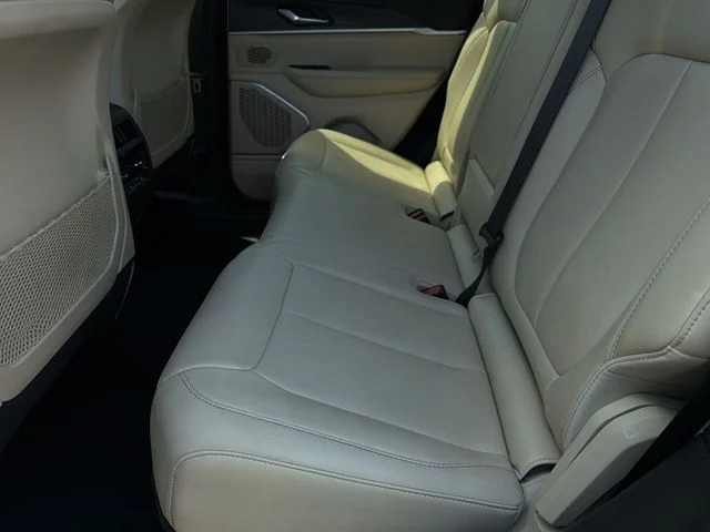 Used 2025 Black Jeep Limited image 9
