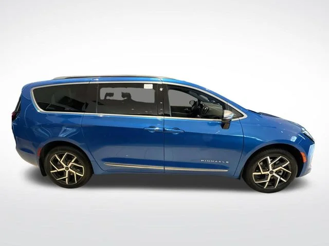 New 2027 Blue Chrysler Pinnacle image 9