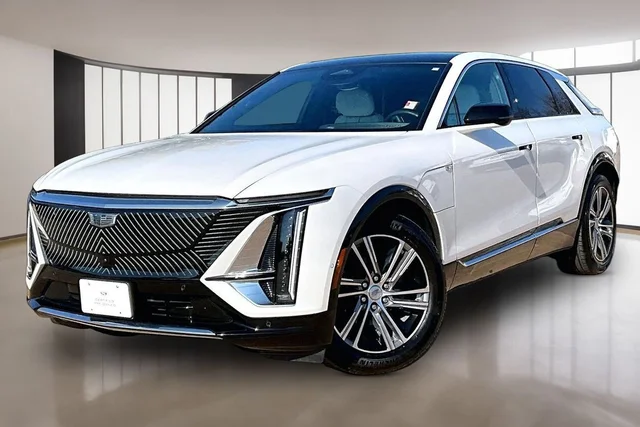 2024 Cadillac LYRIQ Luxury