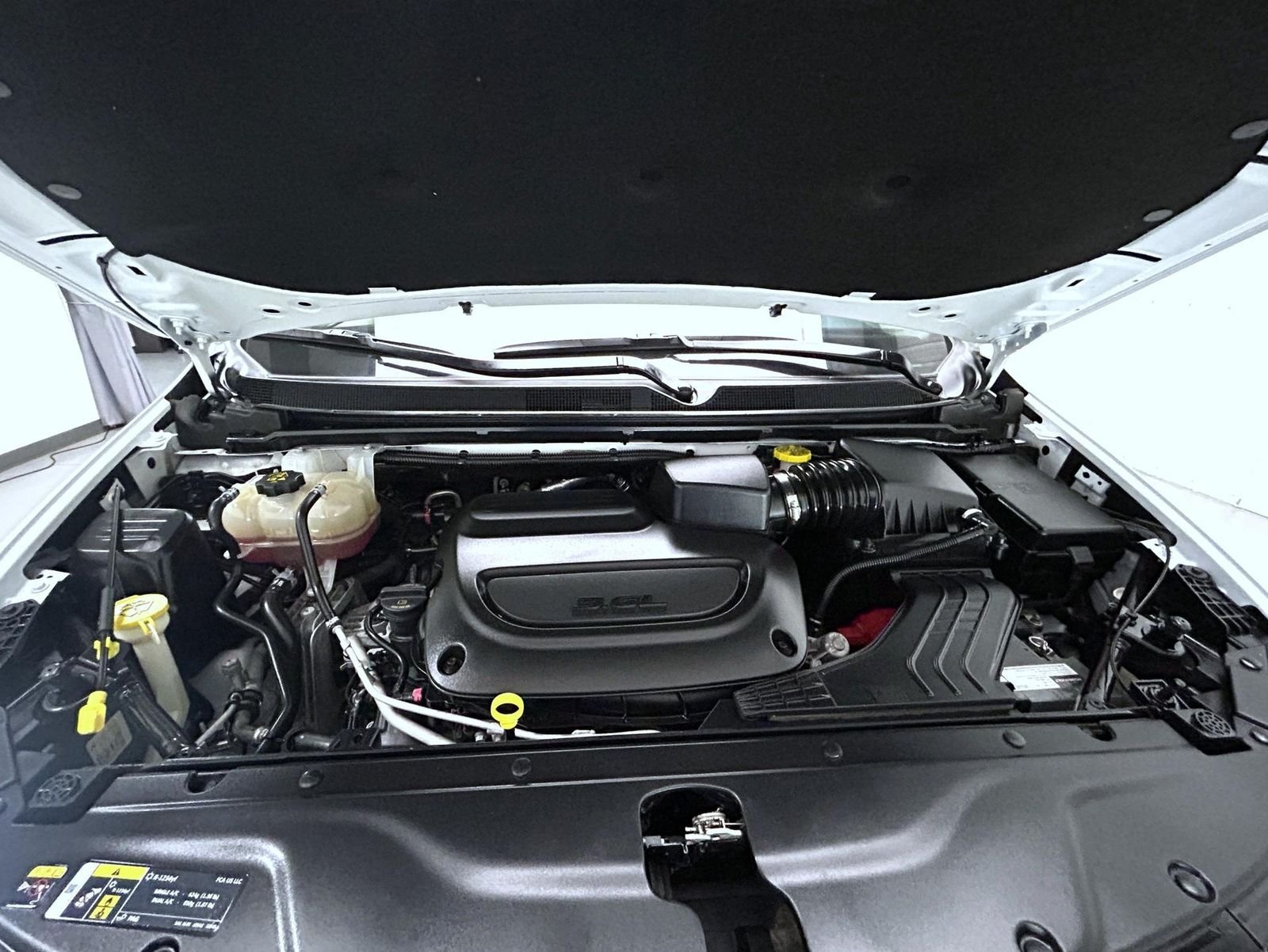 Used 2022 White Chrysler Touring L image 23