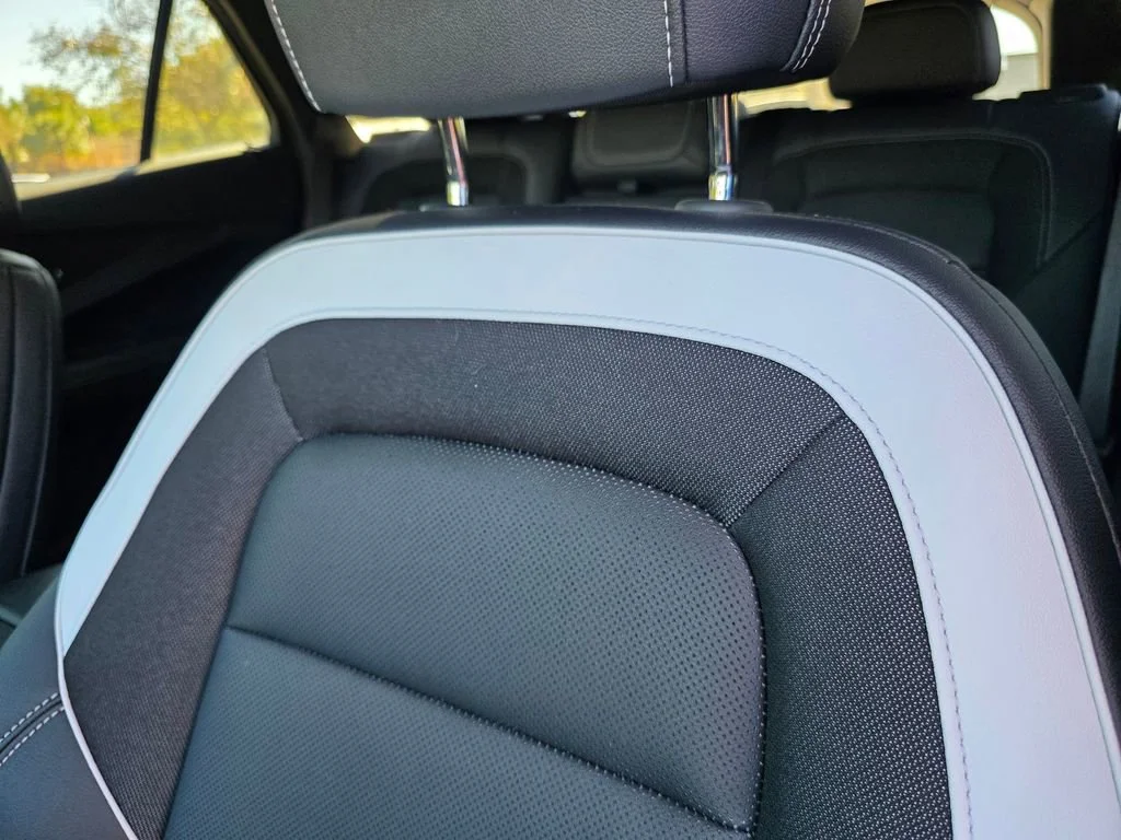 2025 Chevrolet Blazer EV LT - Photo 12