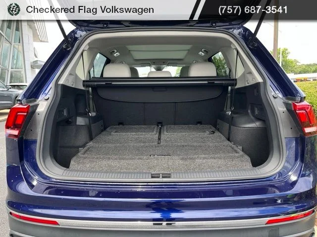 Used 2023 Atlantic Blue Metallic Volkswagen 2.0T SE image 32