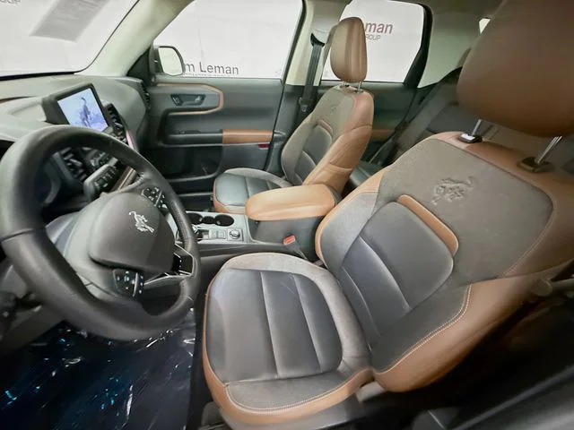 Used 2023 Silver Metallic Ford Outer Banks image 21