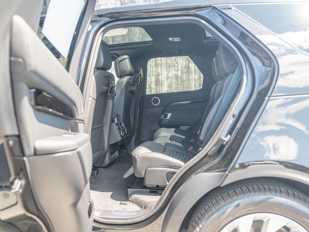 New 2026 Black Land Rover S image 20