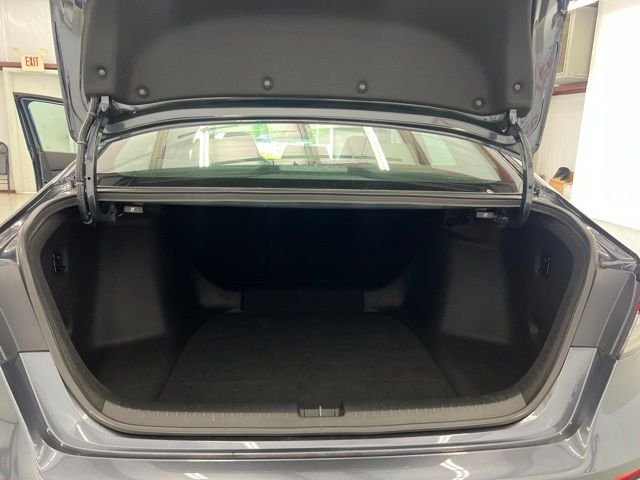 Used 2024 Gray Honda EX image 17