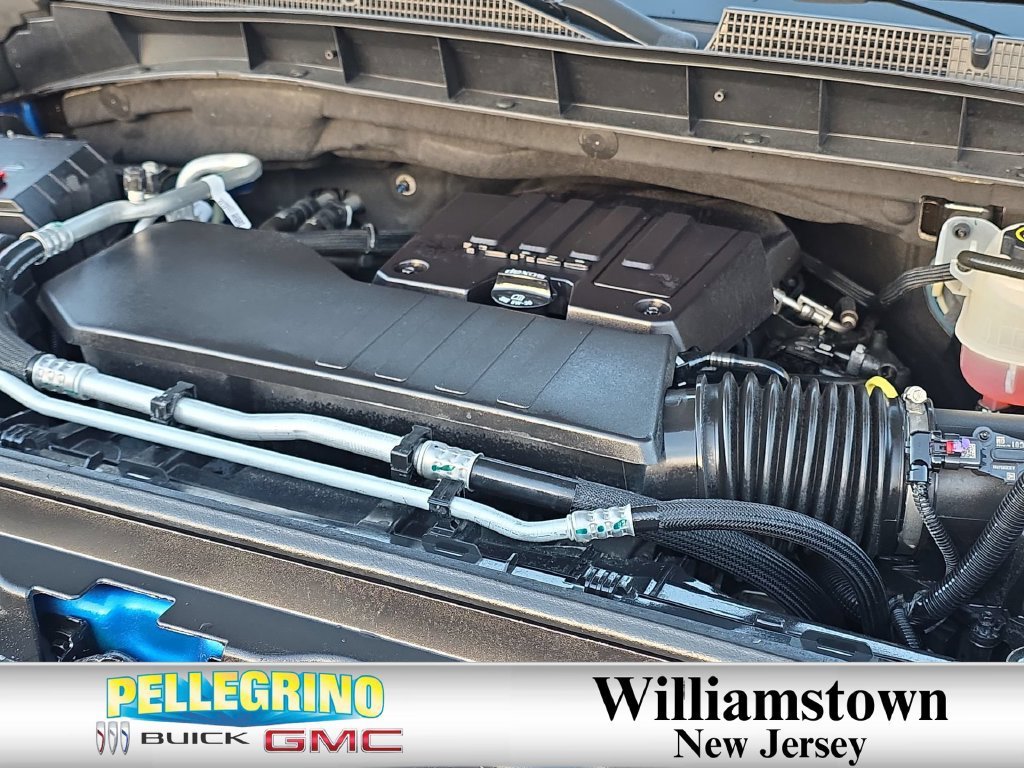 Certified Used 2023 DYNAMIC BLUE METALLIC GMC Elevation image 28