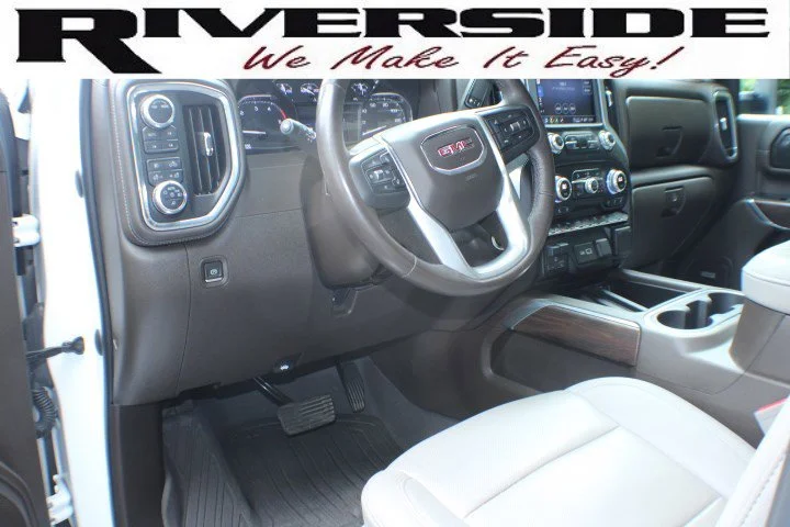 Certified Used 2023 Summit White GMC SLT image 8