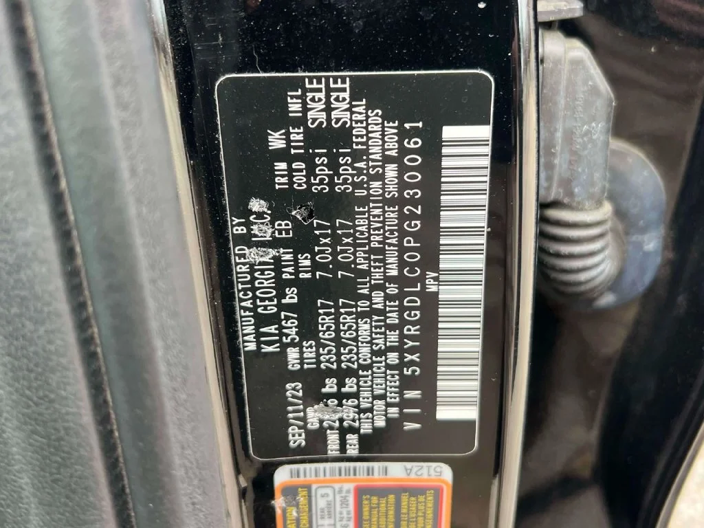 Used 2023 Black Kia LX image 20