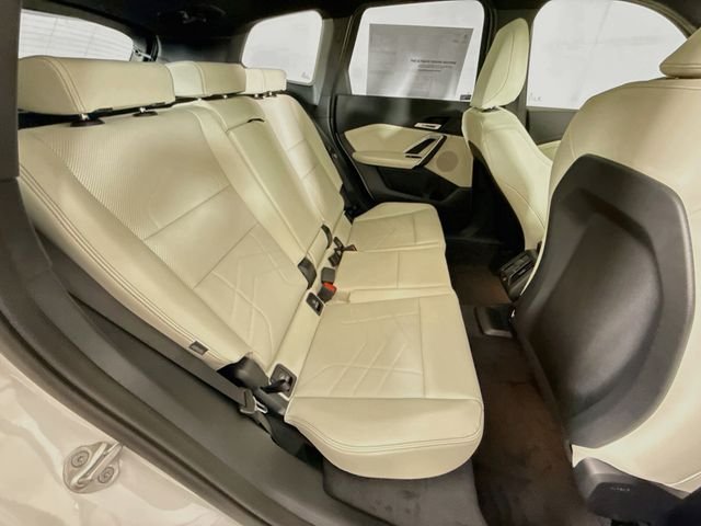 New 2026 White Metallic BMW xDrive28i image 27