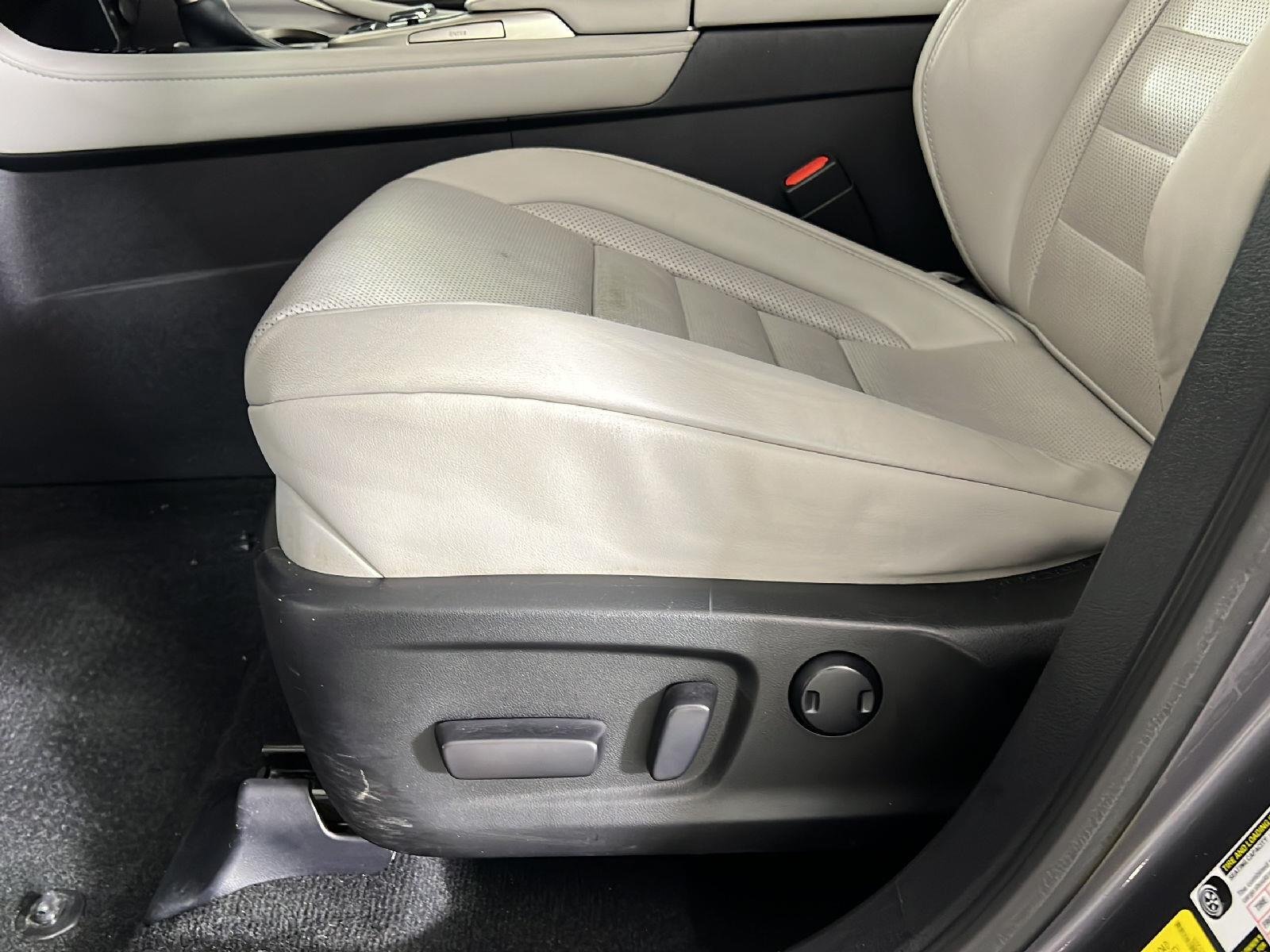 Used 2019 Gy Lexus  image 15