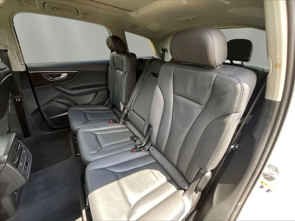 Used 2023 Glacier White Audi 55 Premium Plus image 22