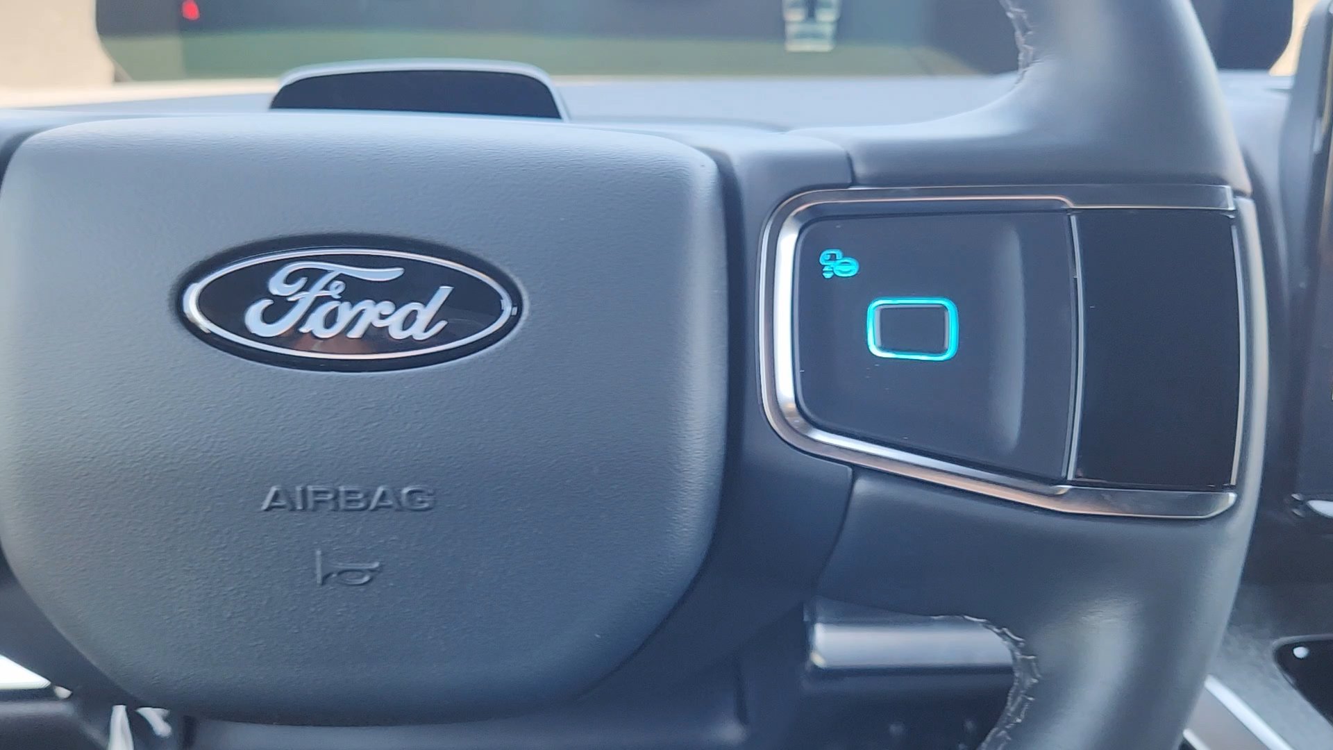 New 2026 Space Silver Metallic Ford Tremor image 15