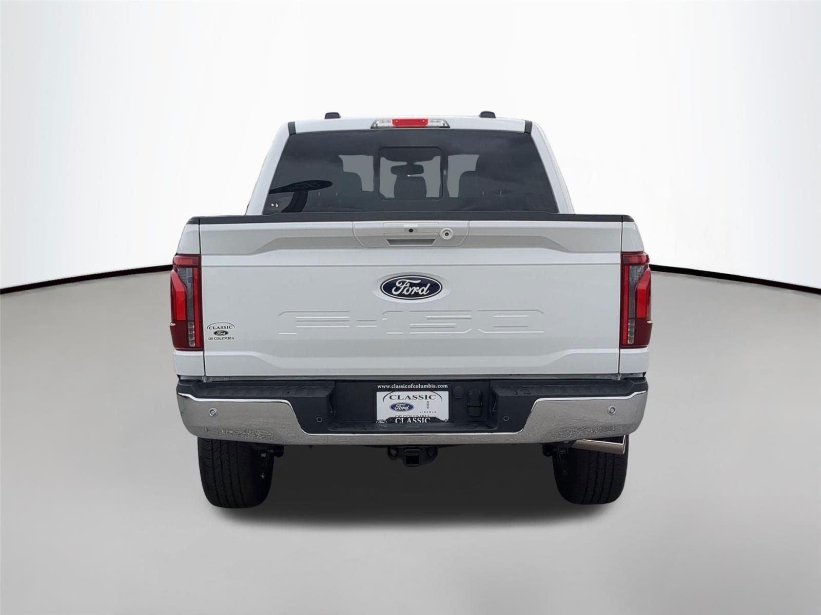 New 2026 Star White Metallic Tri-Coat Ford Lariat® image 4