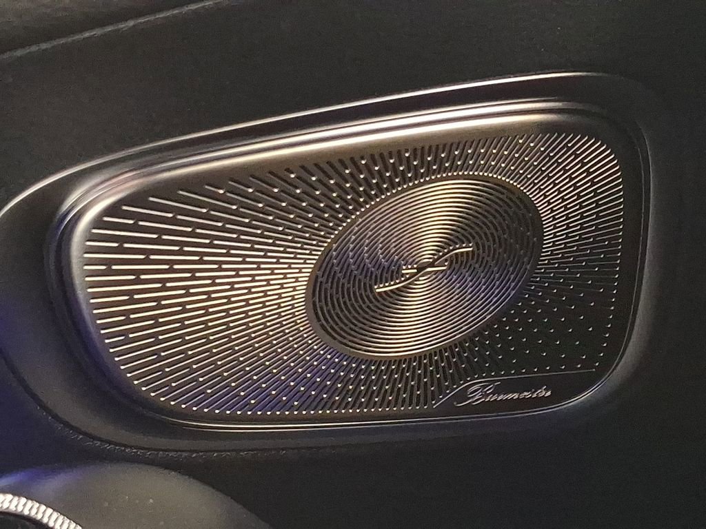 New 2026 Obsidian Black Metallic Mercedes-Benz GLC 300 image 51
