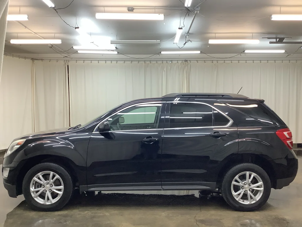 Used 2017 Mosaic Black Metallic Chevrolet LT image 10