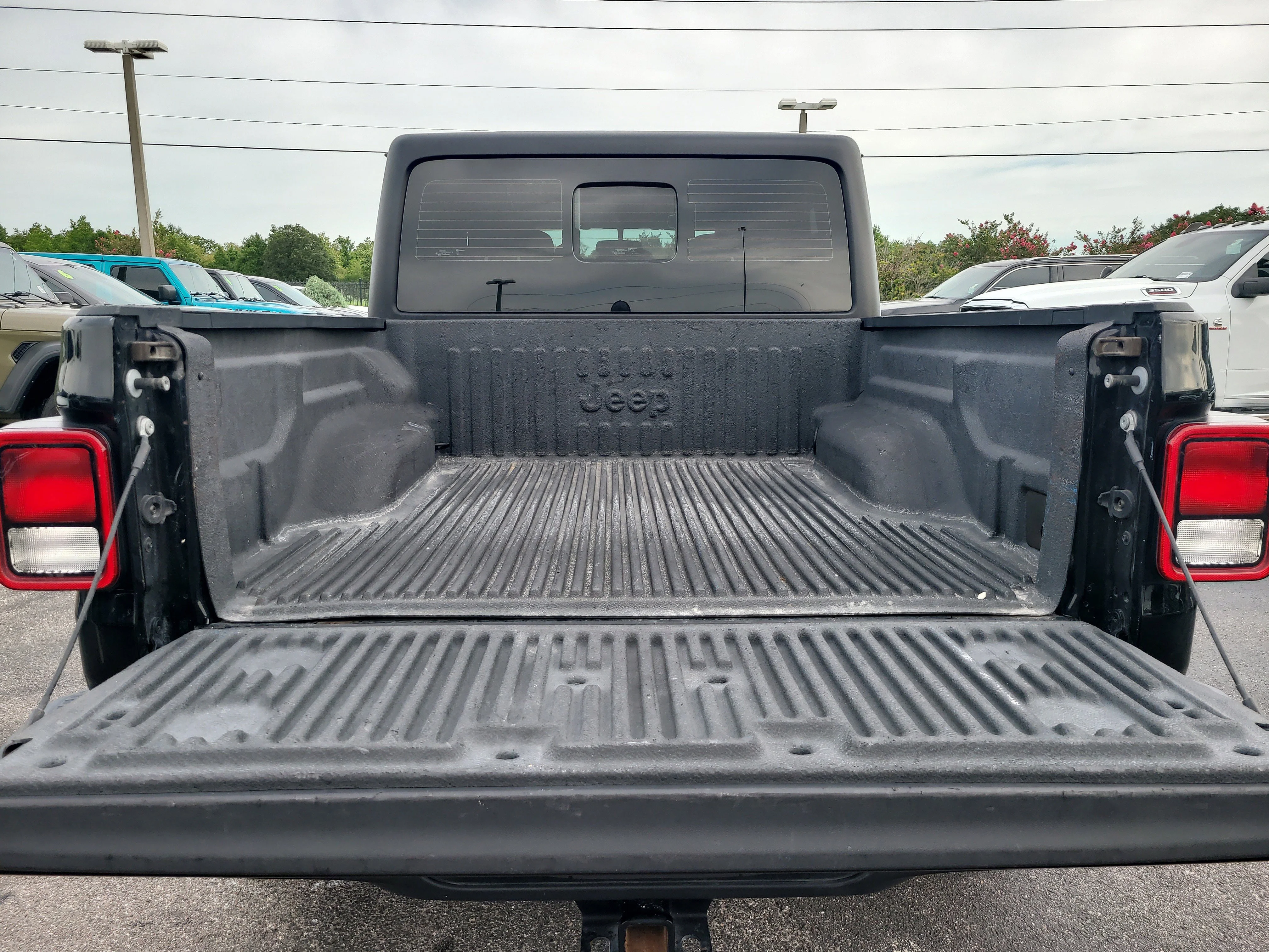 Used 2023 Black Clearcoat Jeep Sport image 9