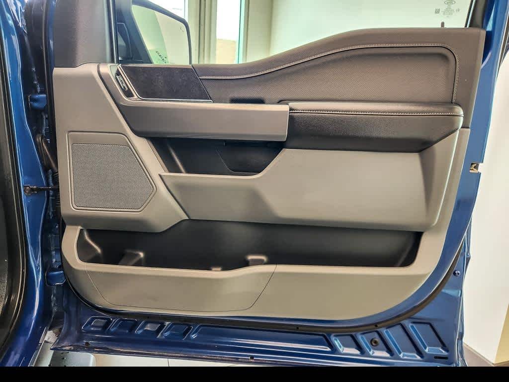 2025 Ford F-150 XLT - Photo 20