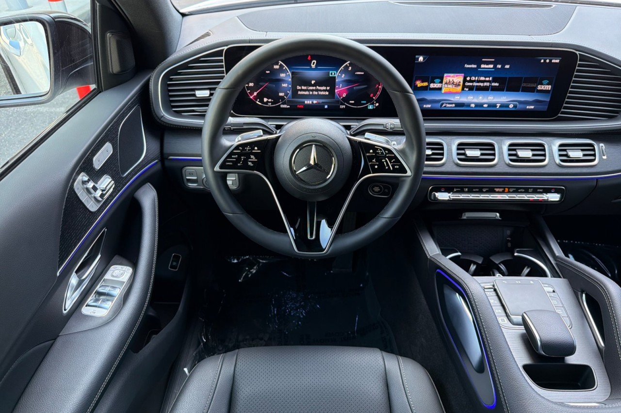 Used 2025 Polar White Mercedes-Benz GLE 450 image 13