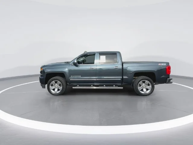 Used 2017 Gray Chevrolet LTZ image 7