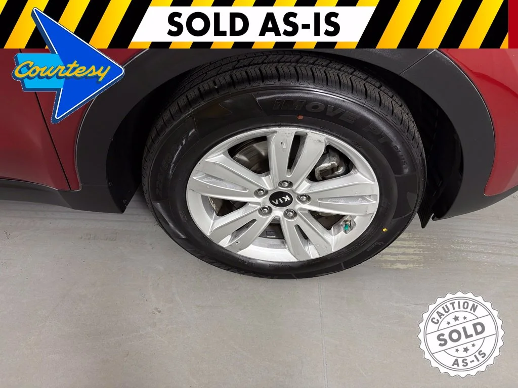 Used 2018 Red Kia LX image 10