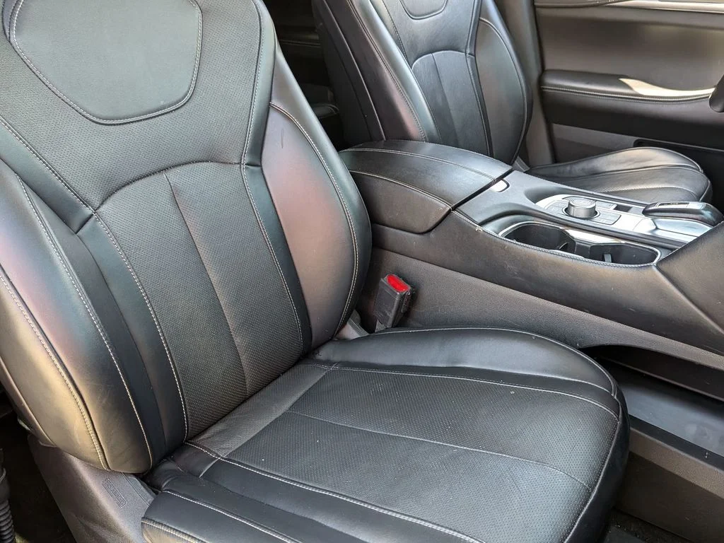 Used 2023 Black INFINITI LUXE image 36
