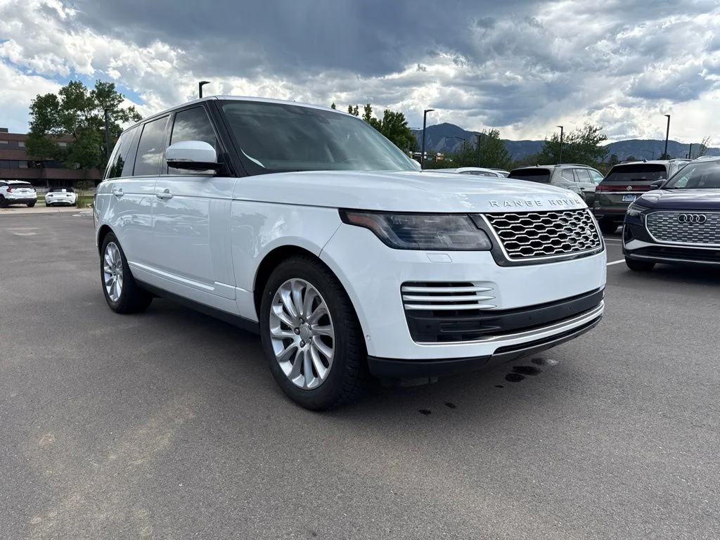 Used 2020 White Land Rover HSE image 7