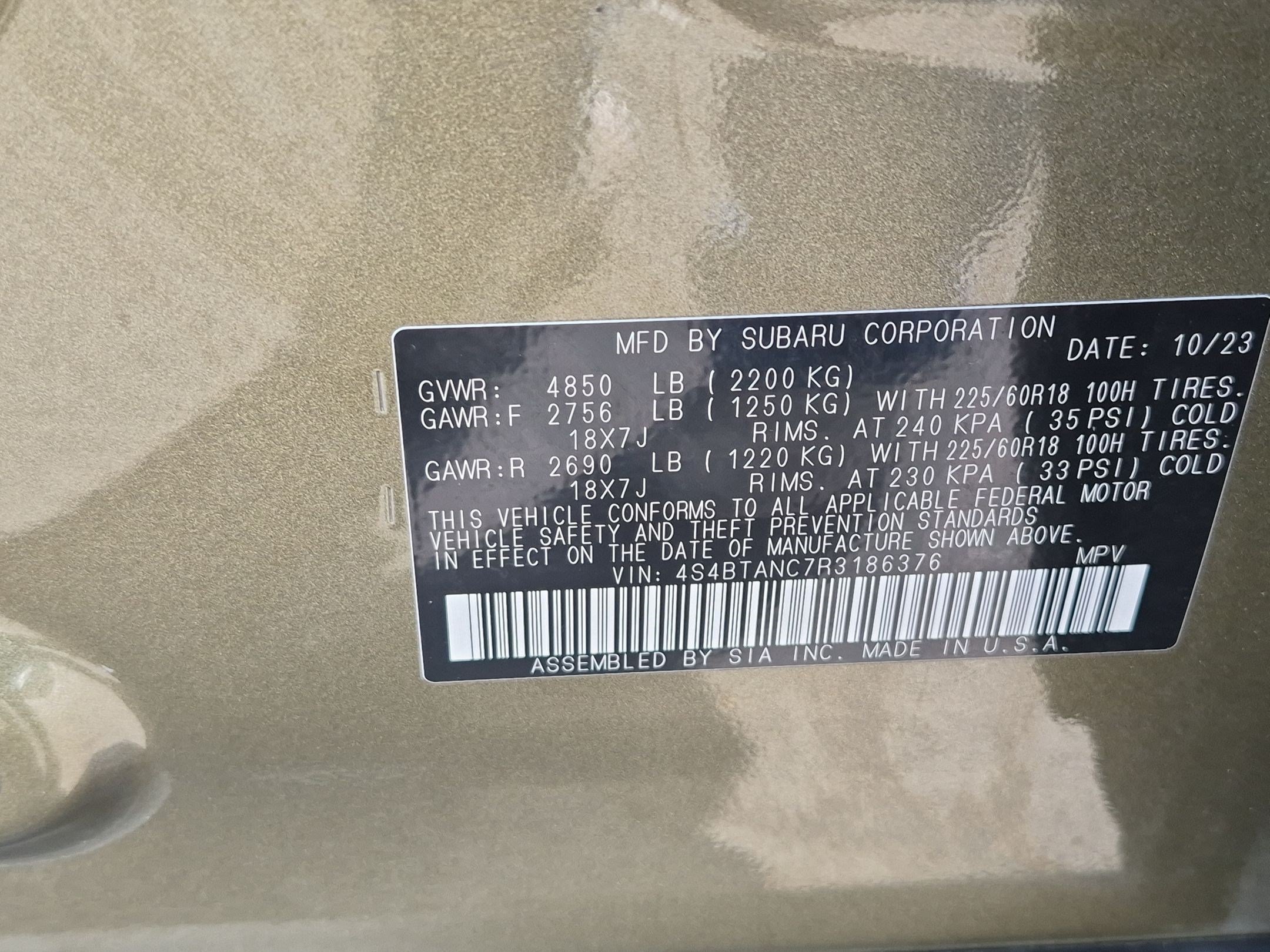 Used 2024 Autumn Green Metallic Subaru Limited image 31