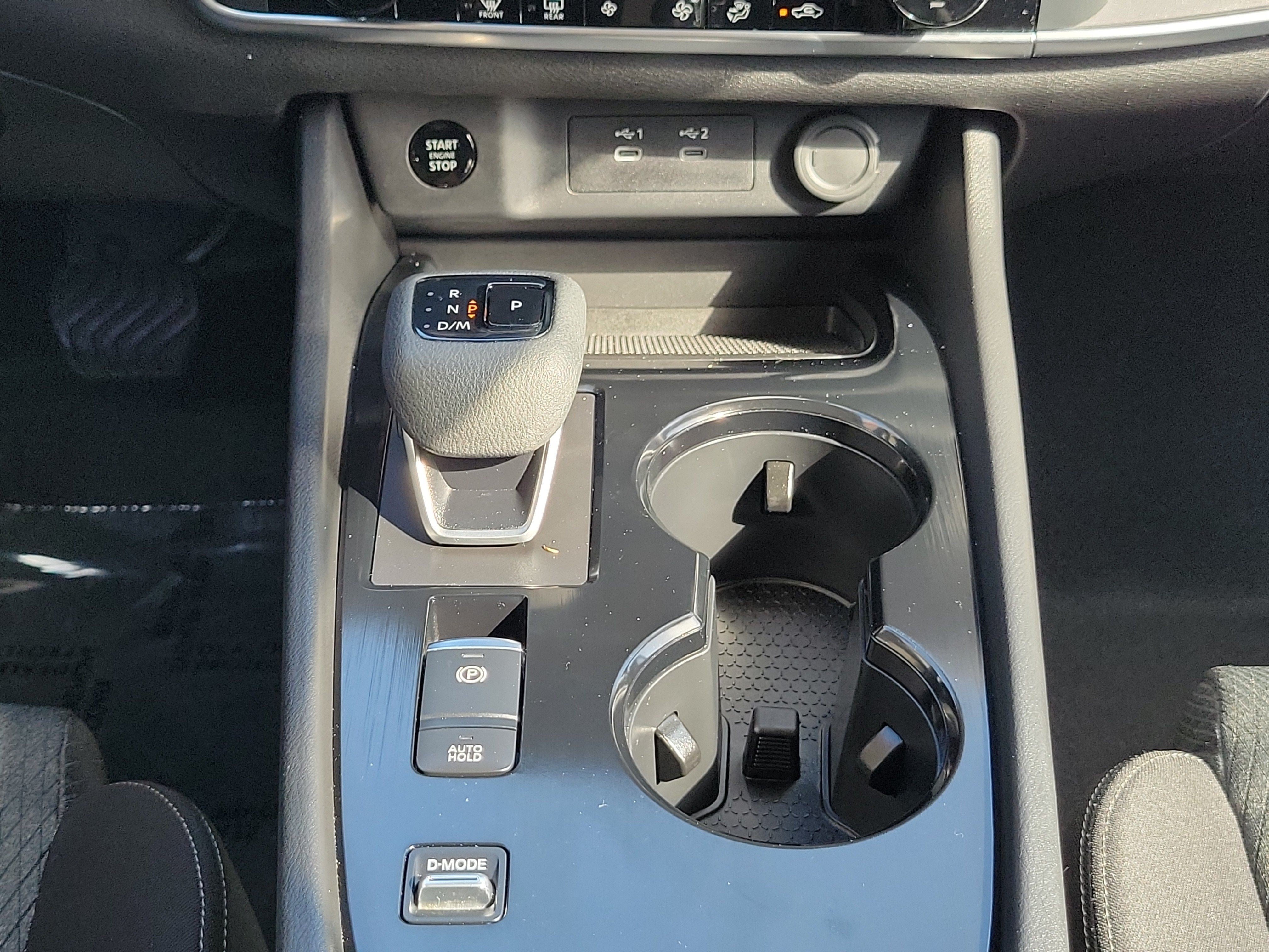 Used 2025 Deep Ocean Blue Pearl Nissan SV image 20