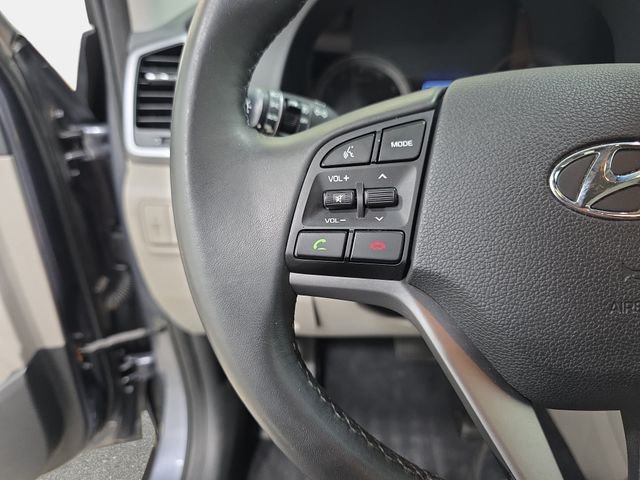 Used 2017 Coliseum Gray Hyundai Sport image 17