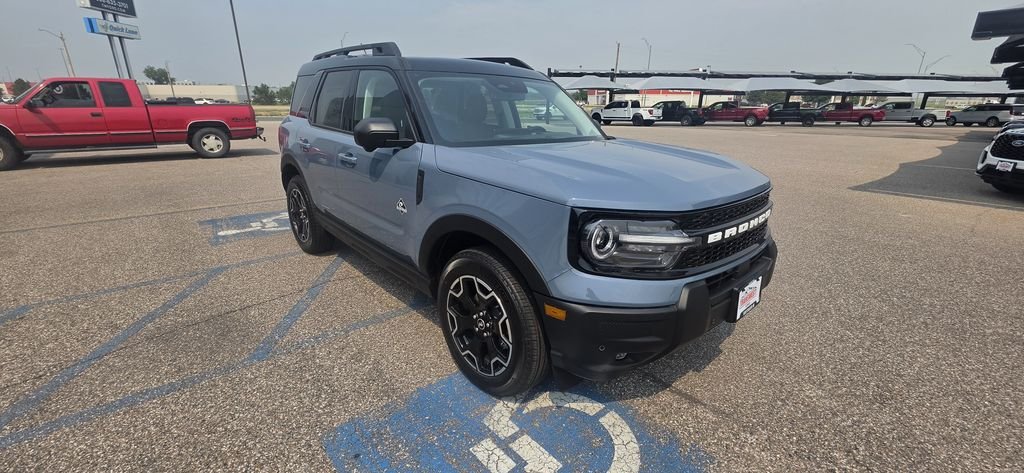 New 2026 Azure Gray Metallic Tri-Coat Ford Outer Banks® image 5
