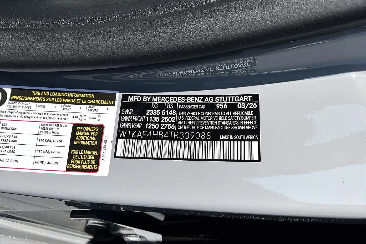 New 2026 MANUFAKTUR Alpine Grey Mercedes-Benz C 300 image 13