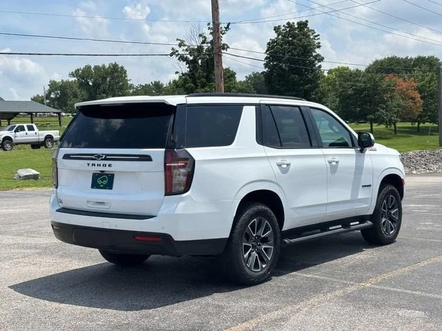 Used 2023 Summit White Chevrolet Z71 image 5