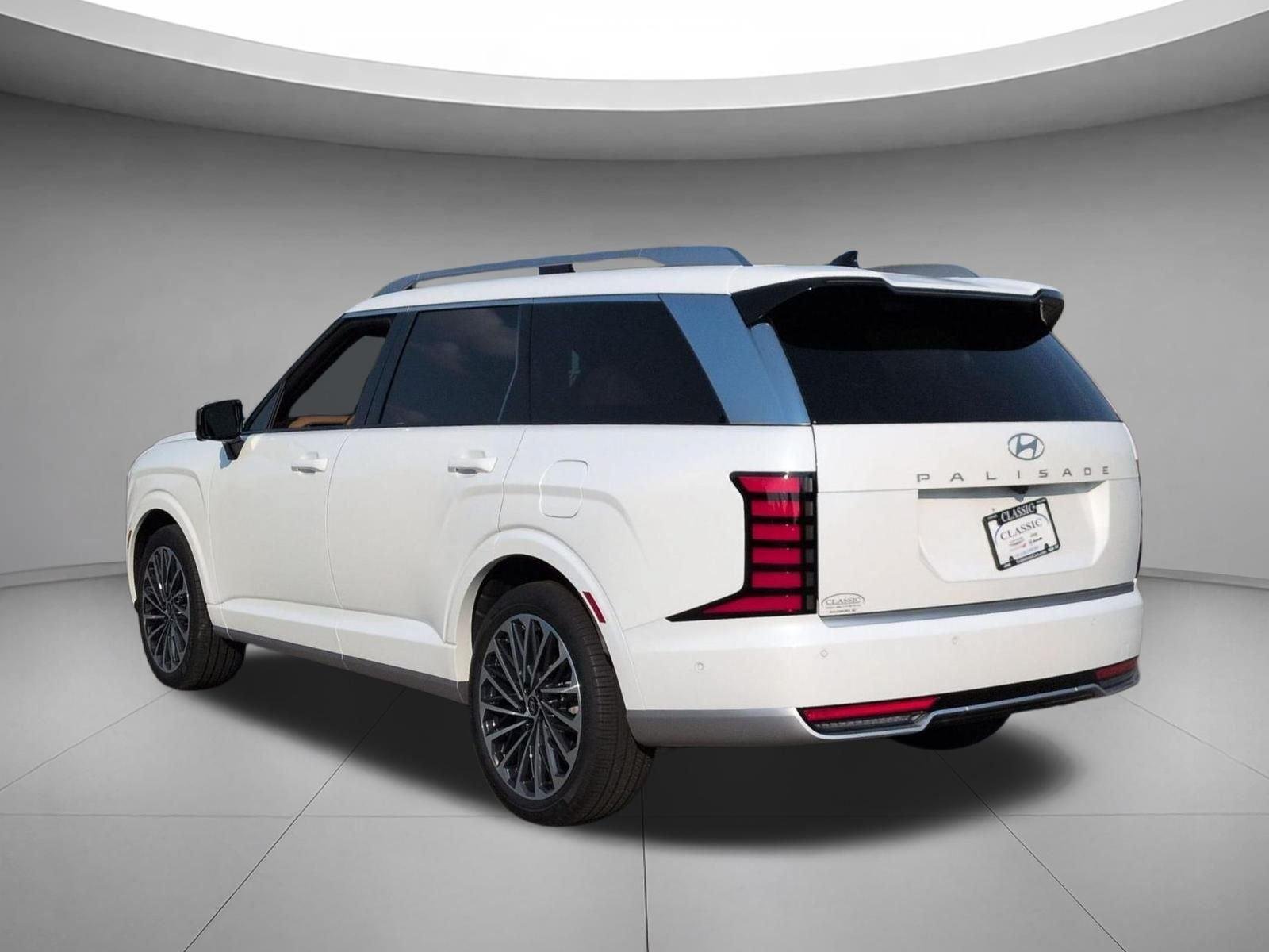 Used 2026 Creamy White Pearl Hyundai Calligraphy image 3