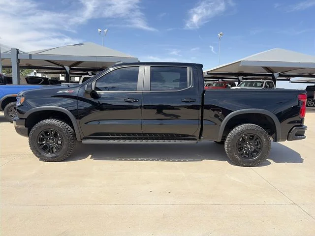 Used 2023 Black Chevrolet ZR2 image 5