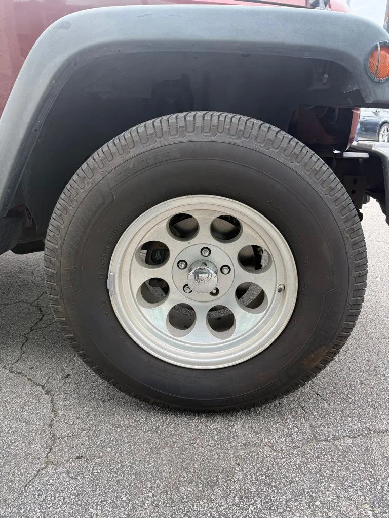Used 2008 Red Jeep Unlimited X image 20