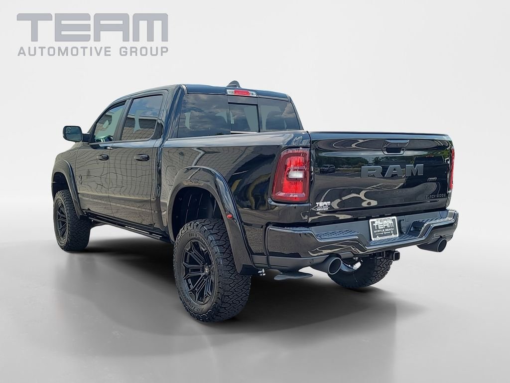 New 2026 Diamond Black Crystal Pearl-Coat Exterior Paint RAM Big Horn/Lone Star image 5